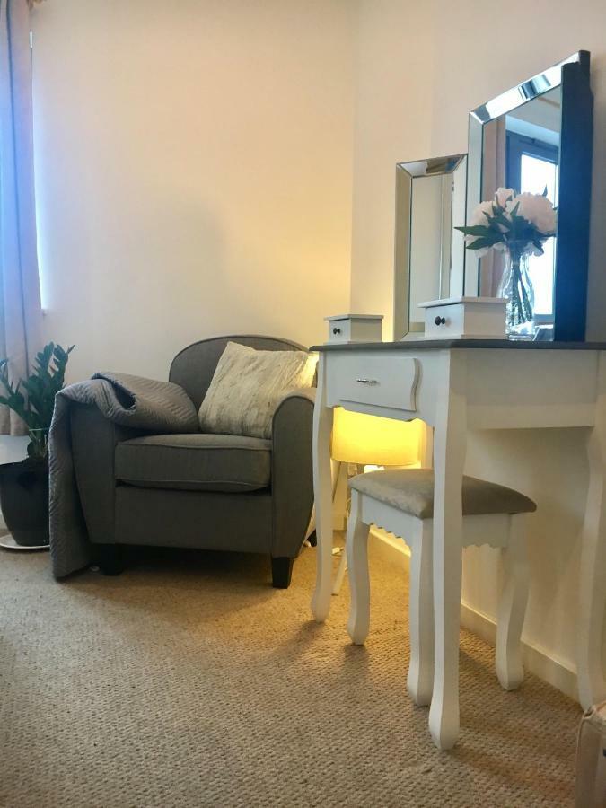 Sail View Apartment Swansea