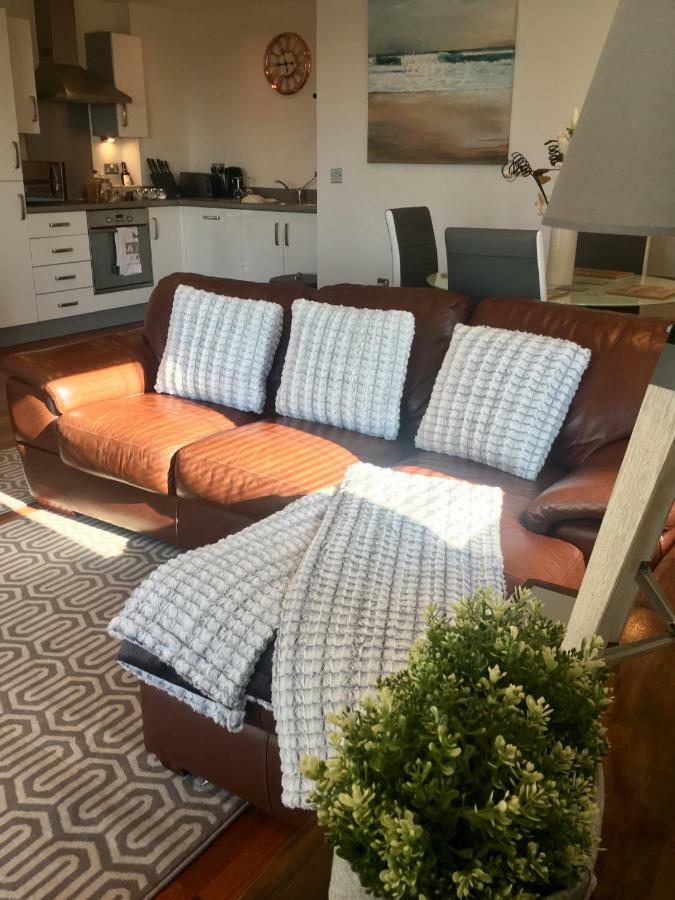 Sail View Apartment *
